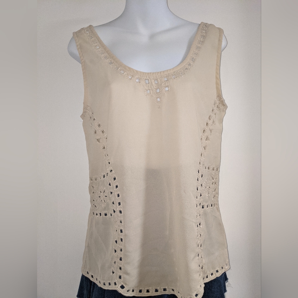 10/$25 Beaded nude blouse
